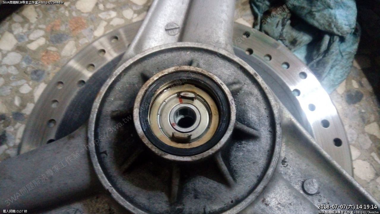 //3wa.tw/photo/small.php?w_size=1280&compassion=95&file_name=users/shadow/1530953119.jpg&rotate=180